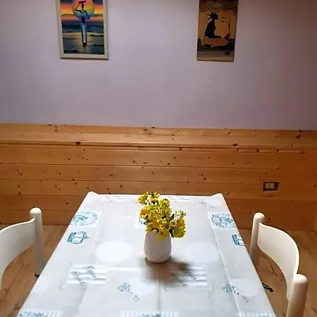 Albero Della Musica Bed and Breakfast Σάσαρι